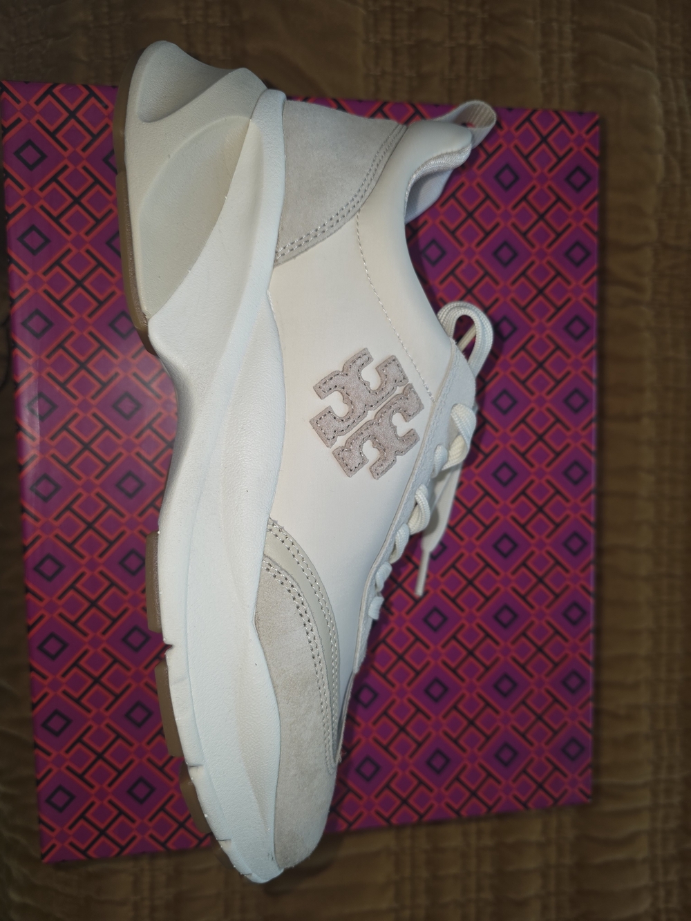 Tory Burch White and Cream Leather Suede Good Luck Trainer Sz 10